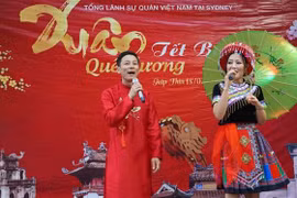 Overseas Vietnamese in Australia celebrate Tet