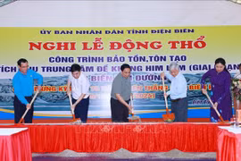 PM attends ceremony to start work on Him Lam resistance centre renovation project