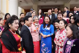 Promoting intellectuals, artists’ role in national development critically important: President
