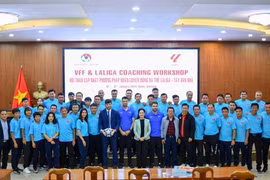 La Liga experts instruct, updated training methods for Vietnamese coaches