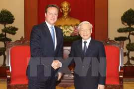 Party chief welcomes UK Prime Minister 