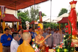 Requiem held for fallen soldiers, innocent civilians