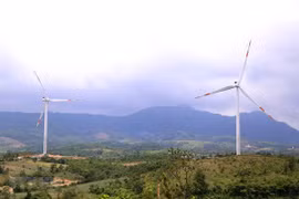 Tens of wind power projects to be operational in Quang Tri