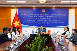 Strengthening Vietnam-Uruguay friendship relations