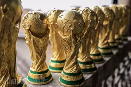Bat Trang producing World Cup trophies for fans