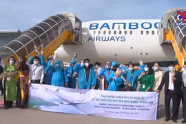 Foreign tourist arrivals to Vietnam up over 42 percent