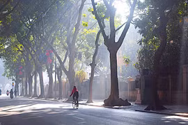 Hanoi listed among world’s best 10 cities for cycling enthusiasts