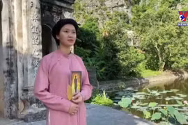 Spreading the beauty of ancient Vietnamese costumes