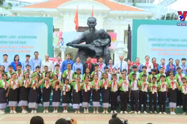 Festival held for children of Vietnam, Laos, Cambodia 