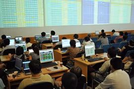 SOEs share auctions earn 463 million USD for State 