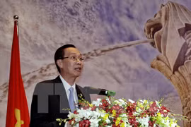 Ho Chi Minh City fosters cooperation with Vientiane 