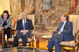 Vietnam boosts ties with Belgian, European parliaments 