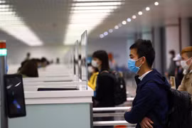 COVID-19: Noi Bai tightens medical control over passengers on entry