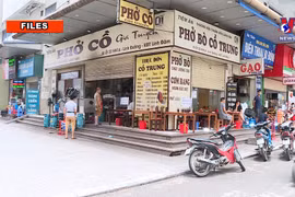 Hanoi allows resumption of some services