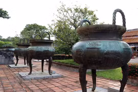 Nine tripod cauldrons of Nguyen dynasty