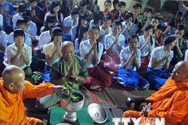 Events celebrate Khmer’s Ok-Om-Bok festival