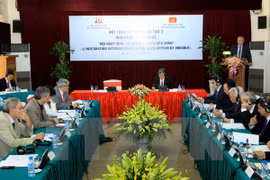 Vietnamese, French communist parties hold theoretical workshop 