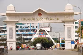  Lao Cai, China’s Yunnan province bolster trade partnership