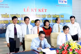 VNA, Da Nang promote communications cooperation 