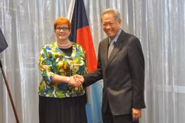 Singapore, Australia bolster defence cooperation