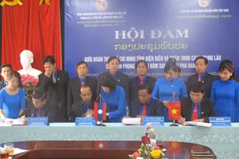 Vietnam – Laos Youth friendship exchange held in Dien Bien
