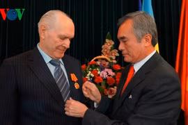 Ukrainian citizen honoured with friendship insignia