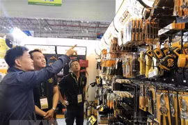 Thousands of contracts signed at Vietnam Expo 2018 