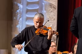 Vietnamese-French violinist to perform in HCM City