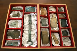German police hand over antiquities to Vietnam