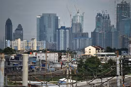 Moody elevates Indonesia credit rating