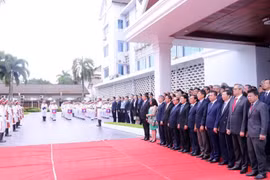 Flag raising ceremony in Laos celebrates ASEAN’s 51st anniversary