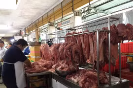 HCM City to ensure food safety at traditional markets