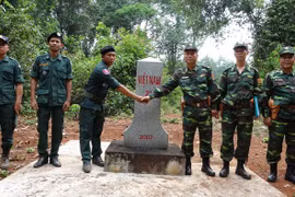 Growing solidarity, friendship on borders of Vietnam, Laos, Cambodia