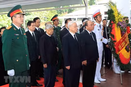 Party, State, NA, Gov’t leaders pay tribute to President Quang