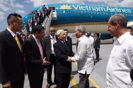 Vietnam, Cuba look to boost economic relations to new height