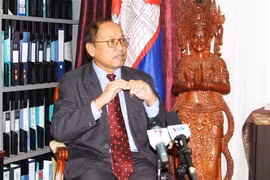 Cambodian PM’s Vietnam visit to advance traditional friendship: official 