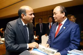 Prime Minister receives leaders of Indian groups 
