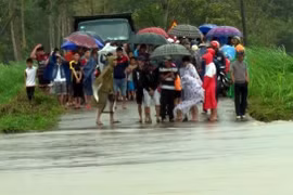  Four killed during torrential rains in central provinces 
