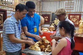 “One Commune One Product” fair opens in Hanoi