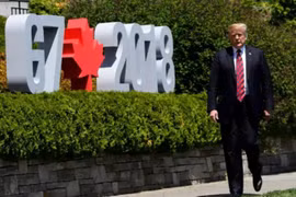 US President Donald Trump leaves G7 for Singapore