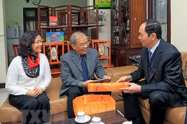 President pays Tet visits to outstanding intellectuals in Hanoi