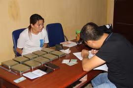 Lao Cai police arrests drug trafficker, seizing 10 bricks of heroin