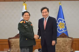 Vietnam, RoK sign joint vision statement on defence cooperation
