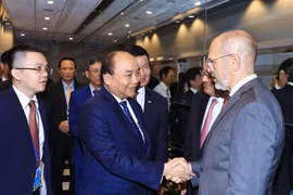 Prime Minister meets US firms to talk investment in Vietnam