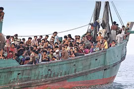 Malaysia destroys human trafficking syndicate