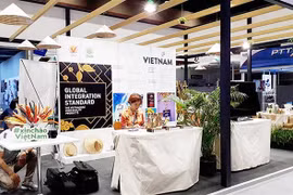 Vietnamese firms face uphill task to export farm produce to Thailand