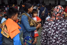 Indonesia: Dozens of thousands people evacuated over fear of new tsunami