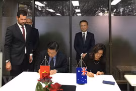 Vietnam, Australia cooperate in training lawyers