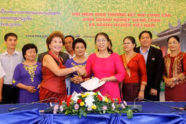 Vientiane conference links Vietnamese, Lao businesses