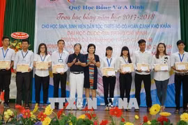 Vu A Dinh Scholarship Fund strives to give bigger aid to needy students